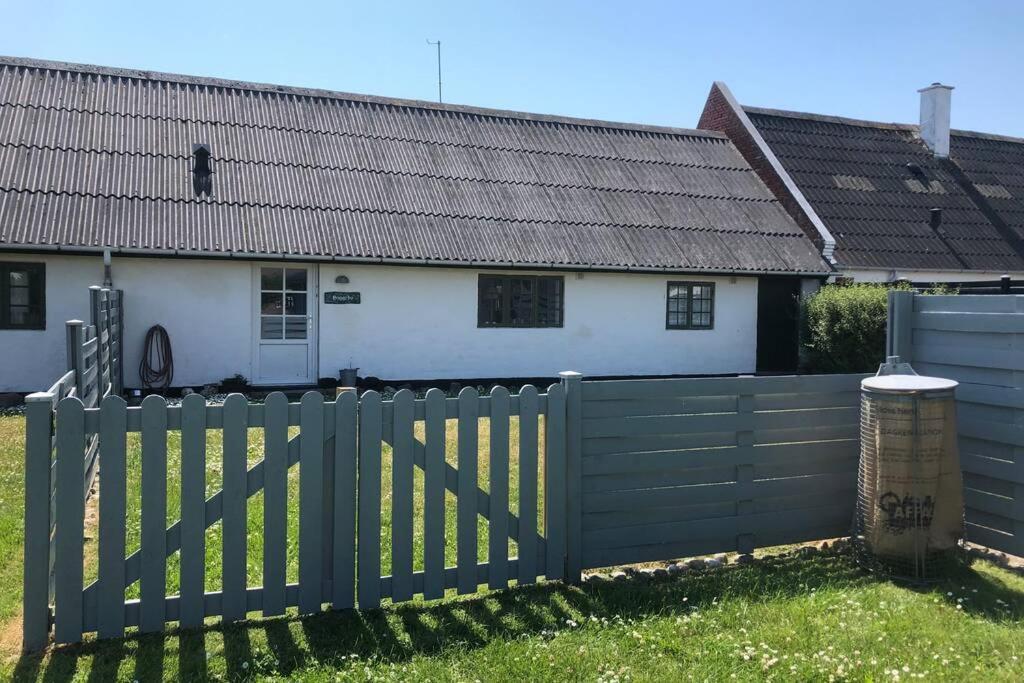 Gammelt Mando Hus Hyggebo Apartment Ribe Exterior photo